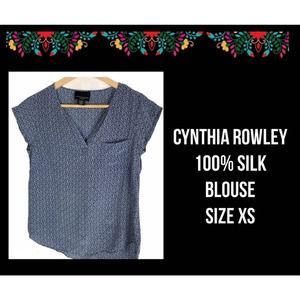 CYNTHIA ROWLEY | SILK V-NECK BLOUSE